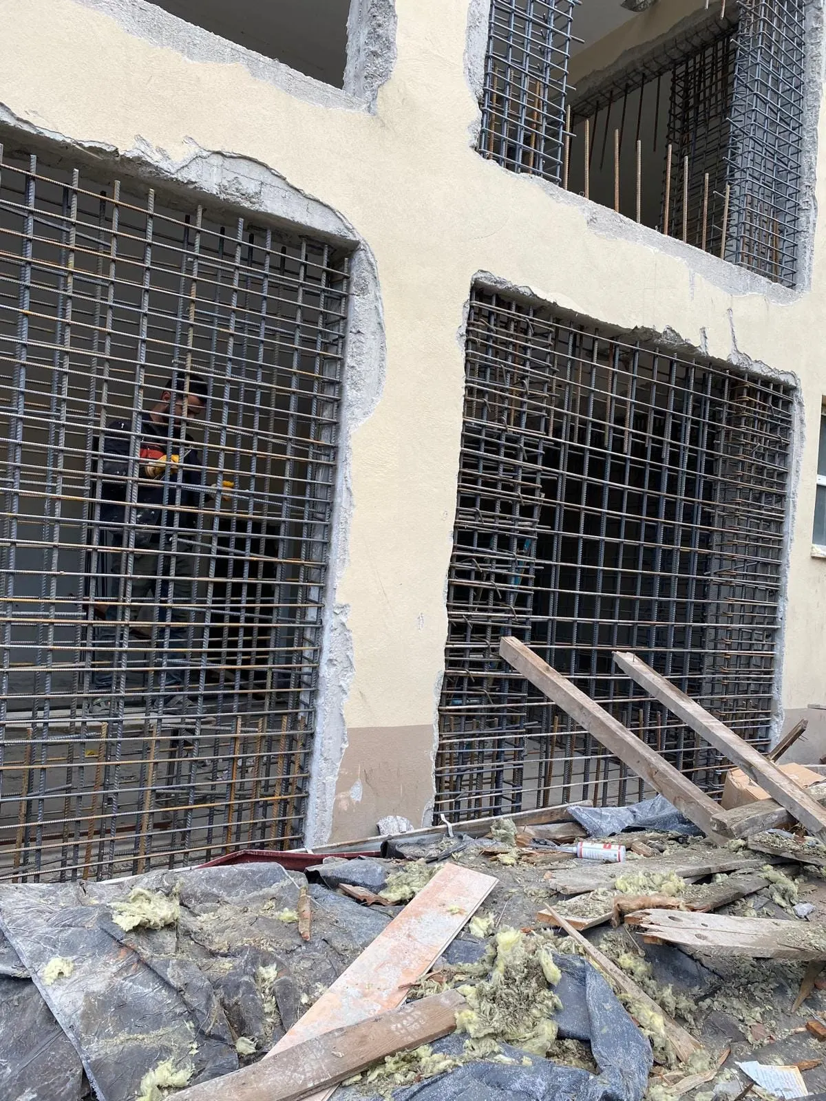 Perde duvar güçlendirme uygulaması 8